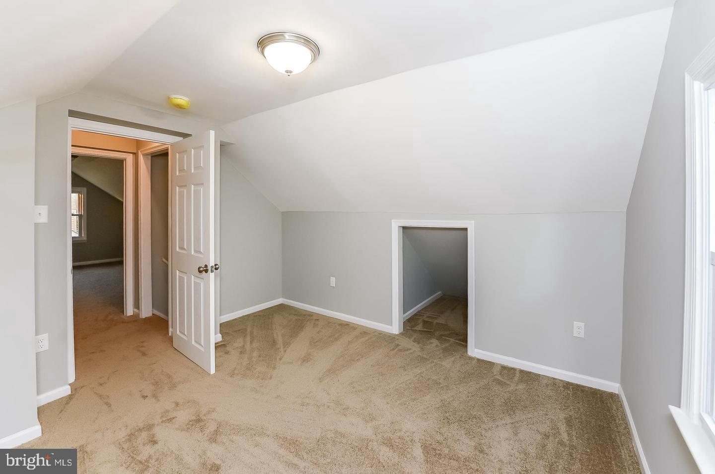 BRIDGEWATER - Residential