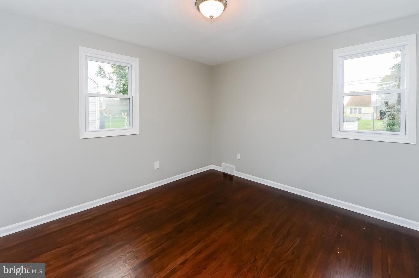BRIDGEWATER - Residential