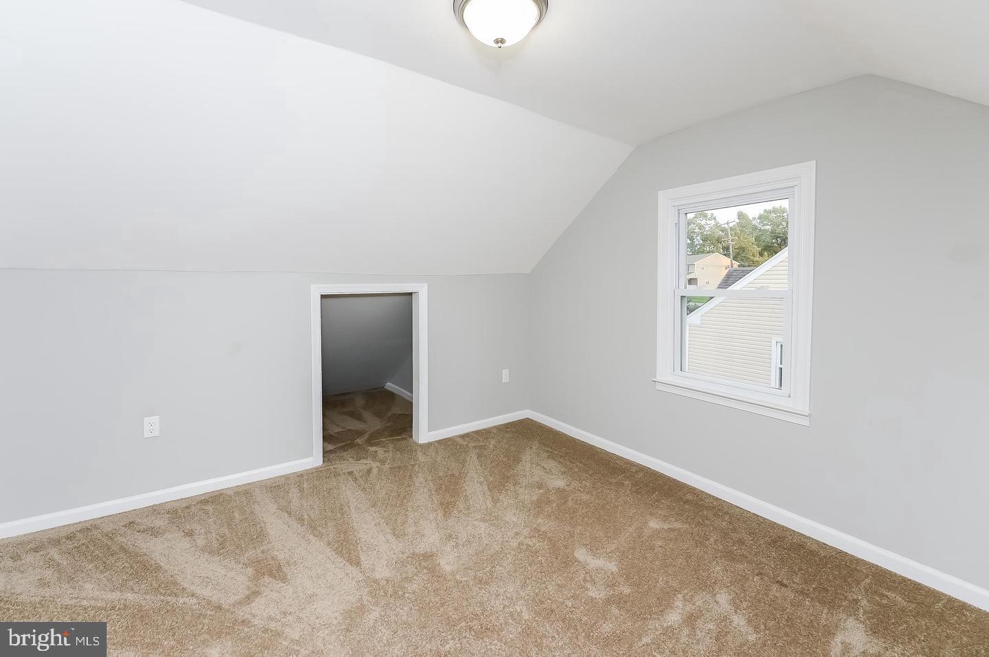 BRIDGEWATER - Residential
