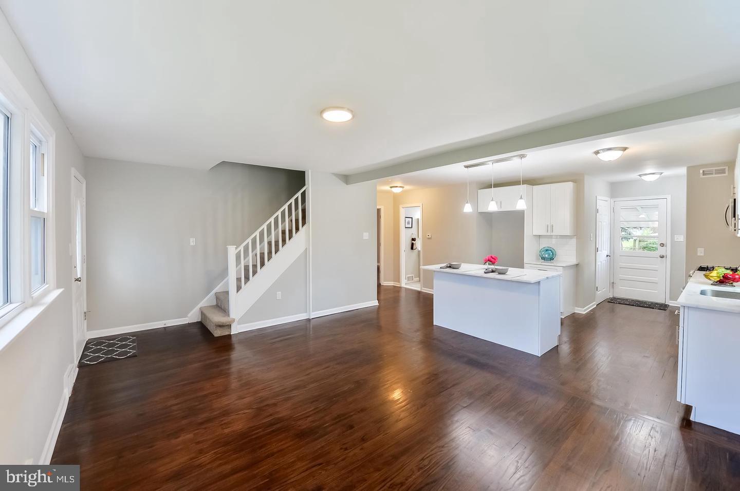 BRIDGEWATER - Residential