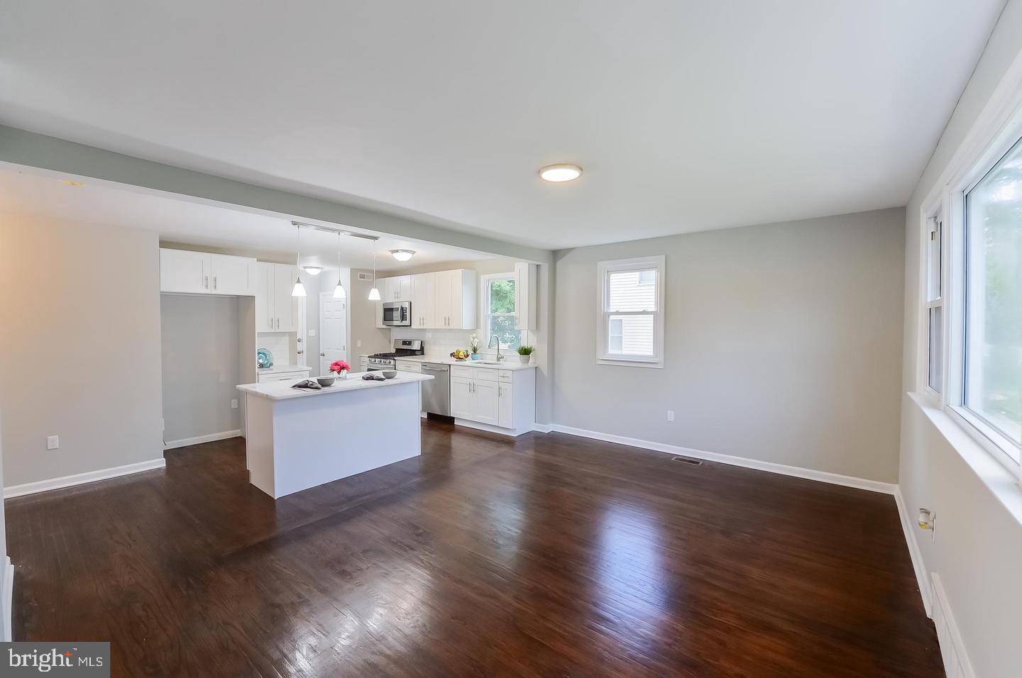 BRIDGEWATER - Residential
