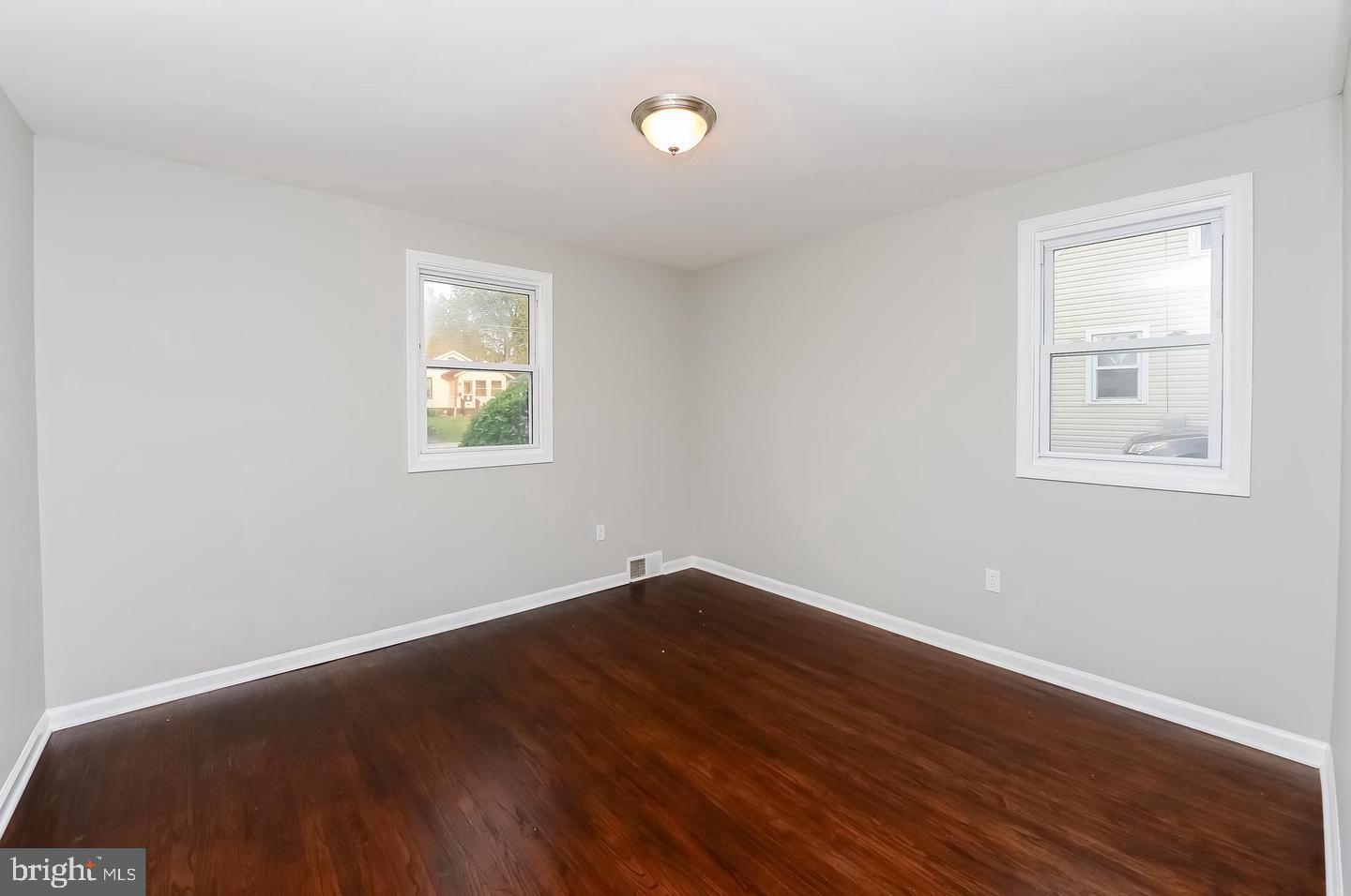 BRIDGEWATER - Residential