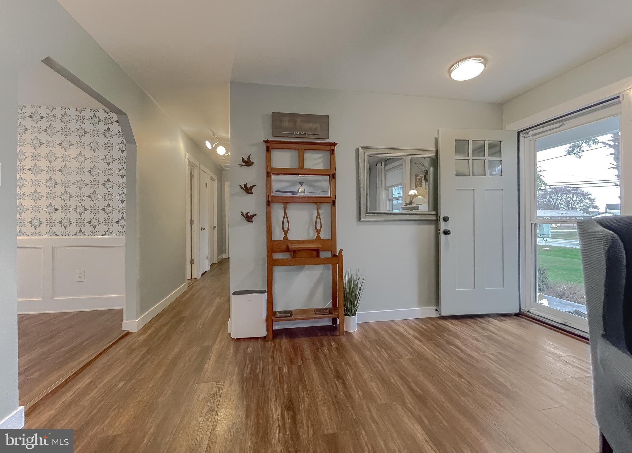 GOLDEN BEACH - Residential