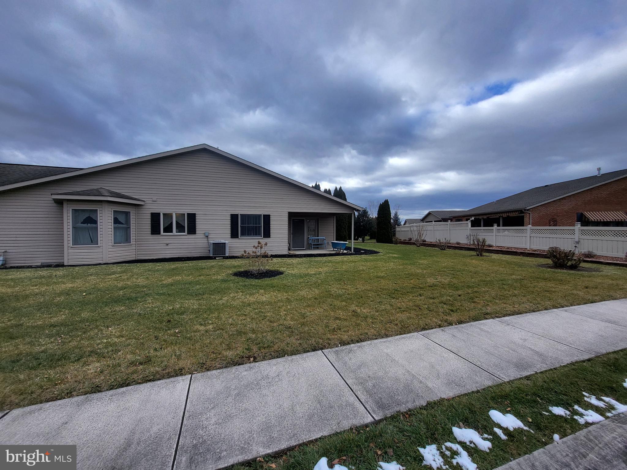 MAPLE RUN - Residential