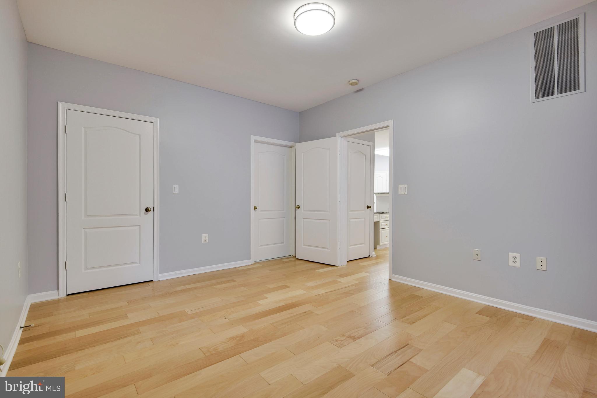 HIGH VIEW AT HUNT VALLEY - Residential