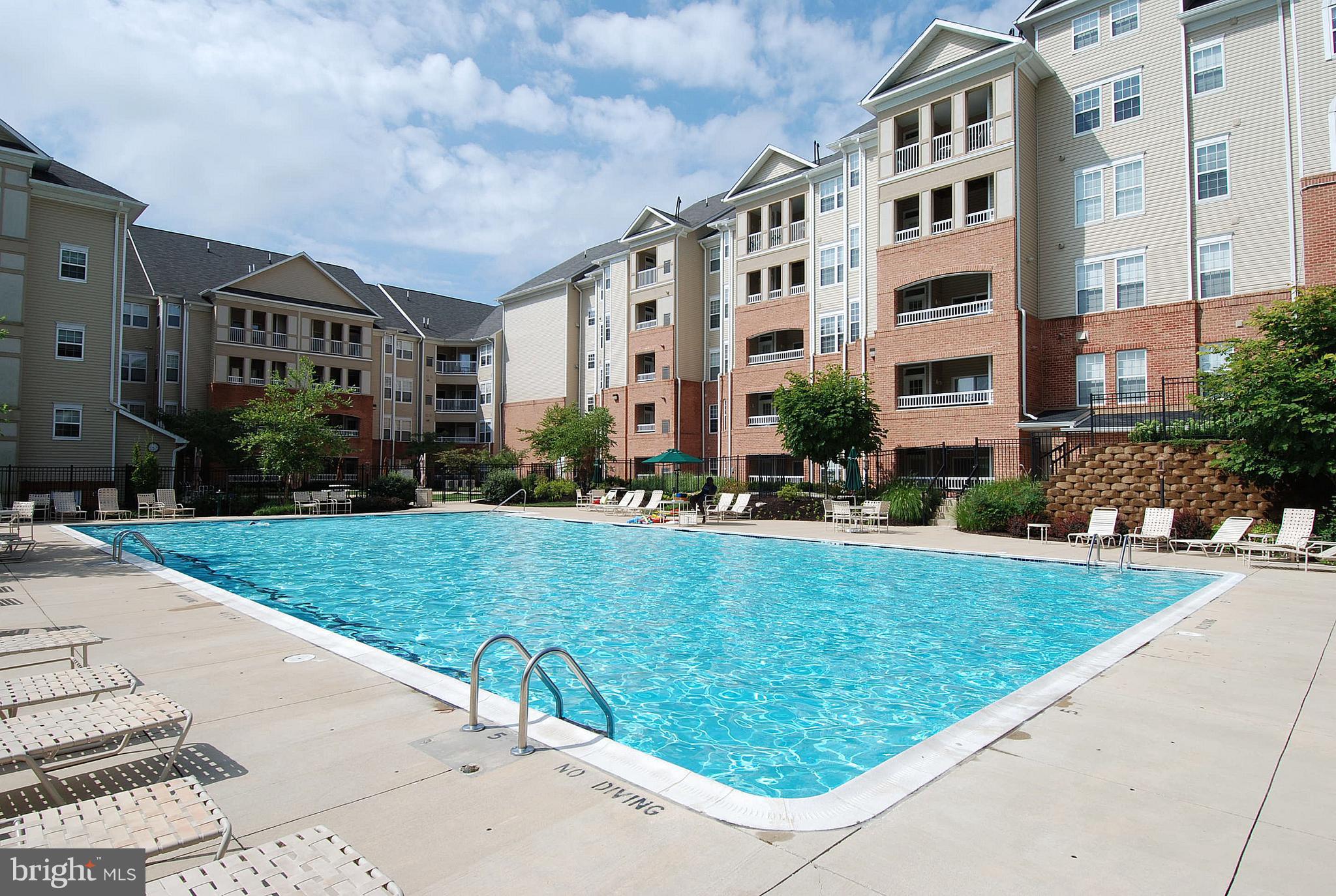 HIGH VIEW AT HUNT VALLEY - Residential