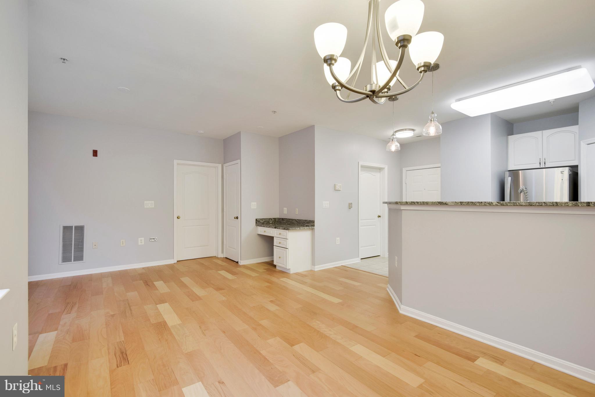 HIGH VIEW AT HUNT VALLEY - Residential