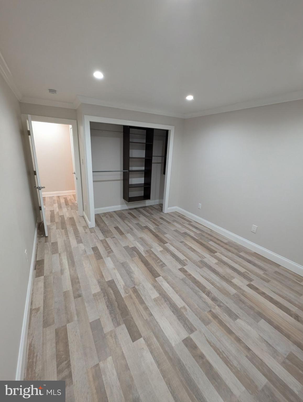 YORKTOWN - Residential