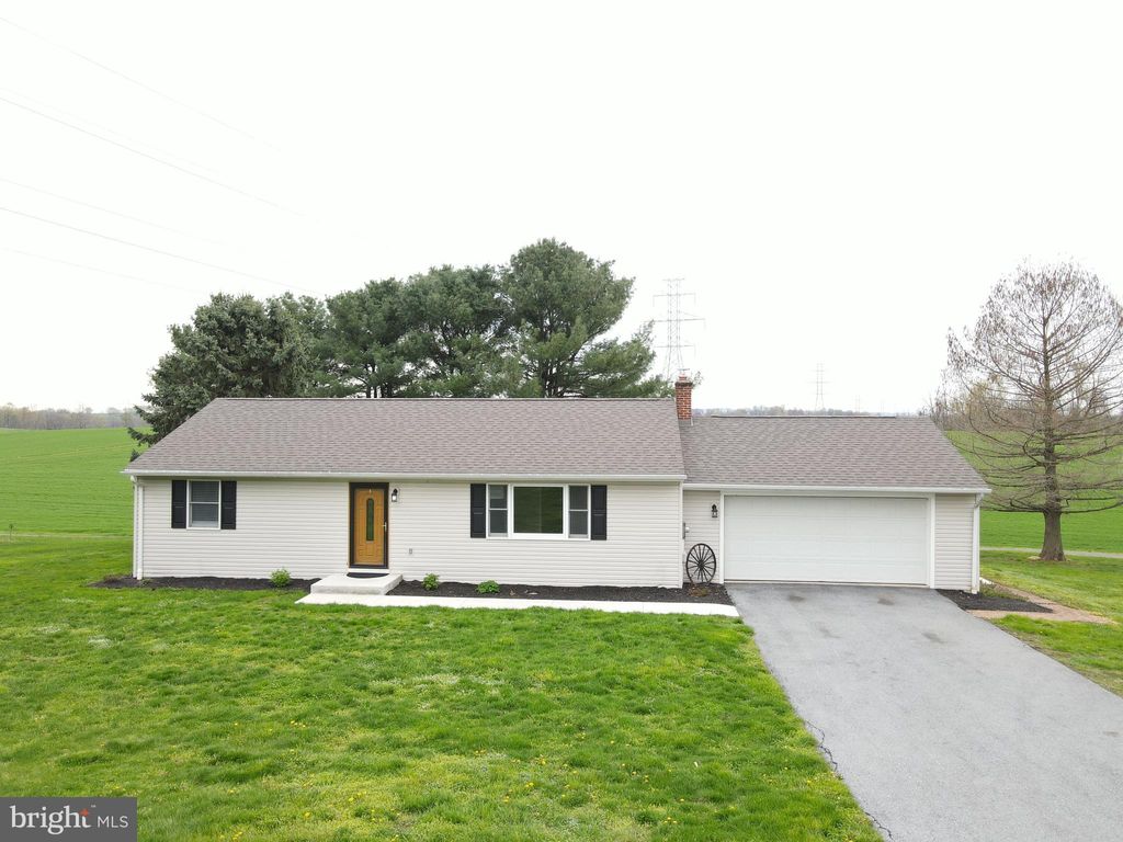 Photo of 1323 Keener Road, BAINBRIDGE, PA 17502 (MLS # PALA2068172)