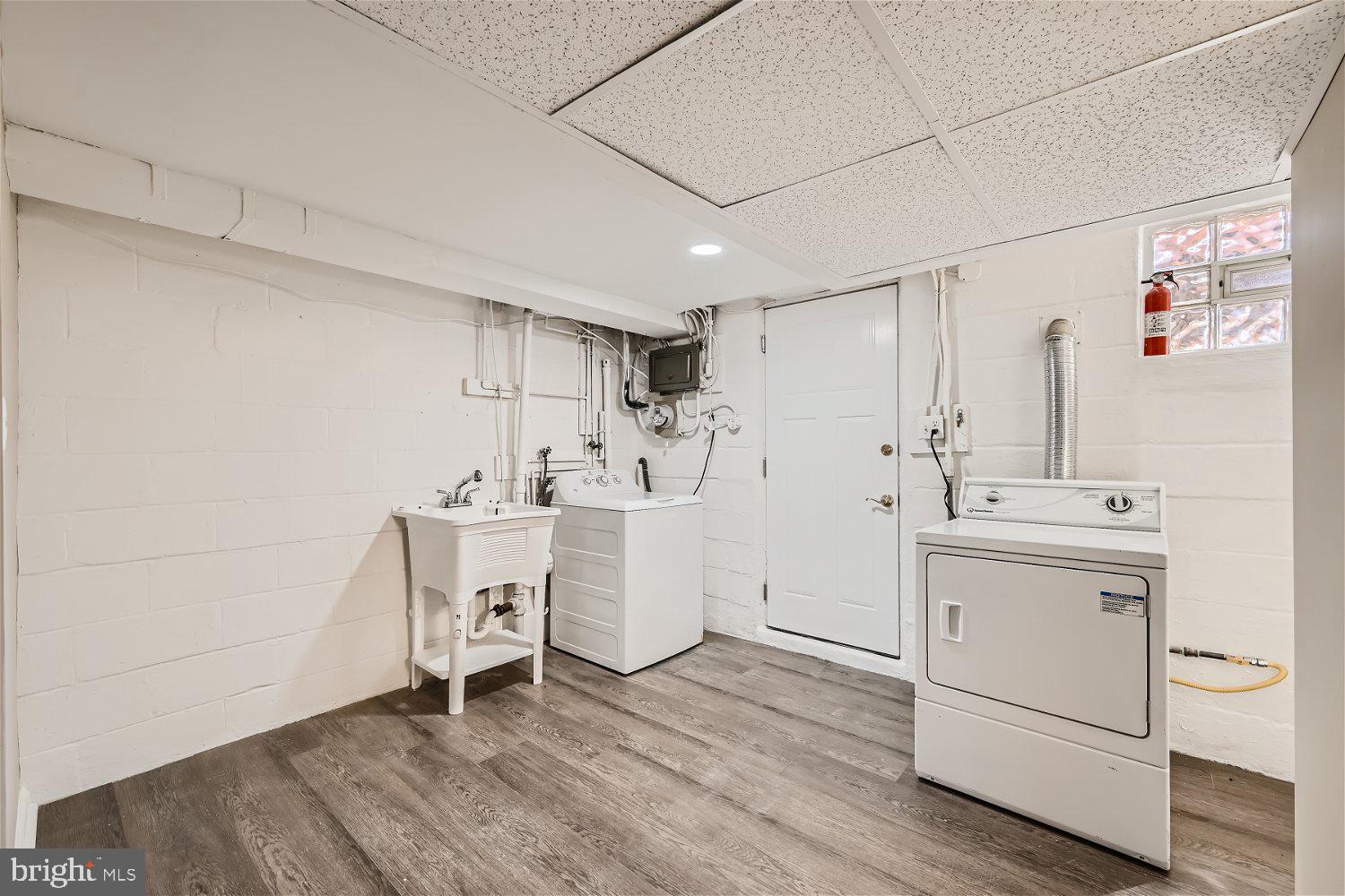 CLAREMONT-FREEDOM - Residential