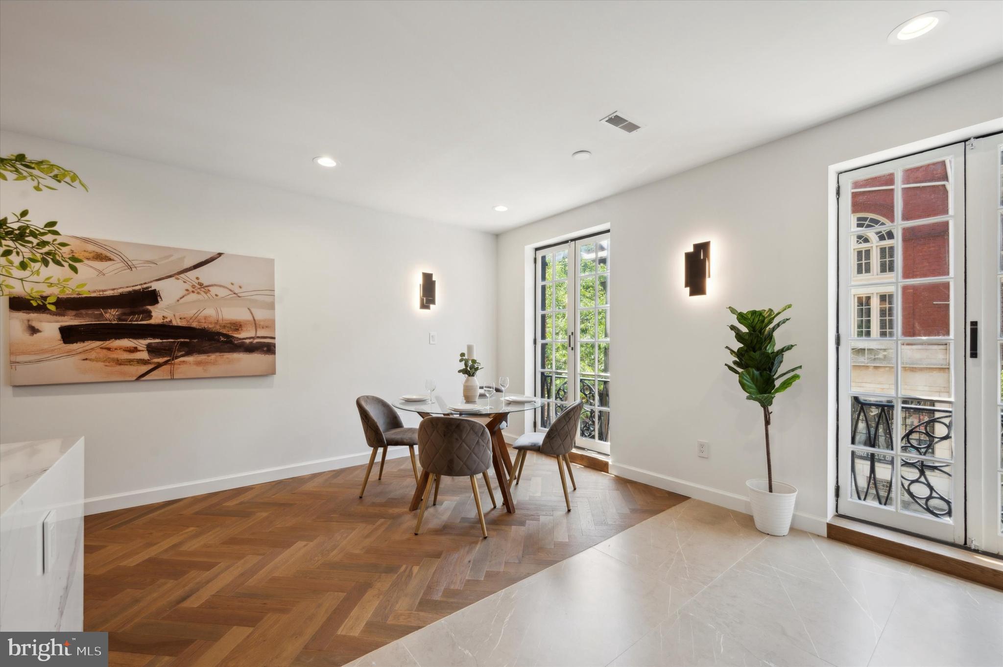 RITTENHOUSE SQUARE - Residential