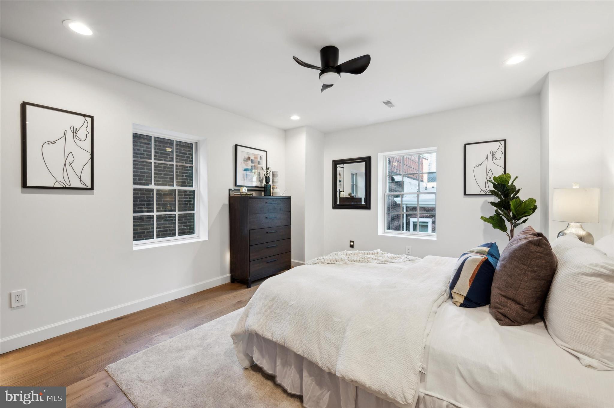 RITTENHOUSE SQUARE - Residential