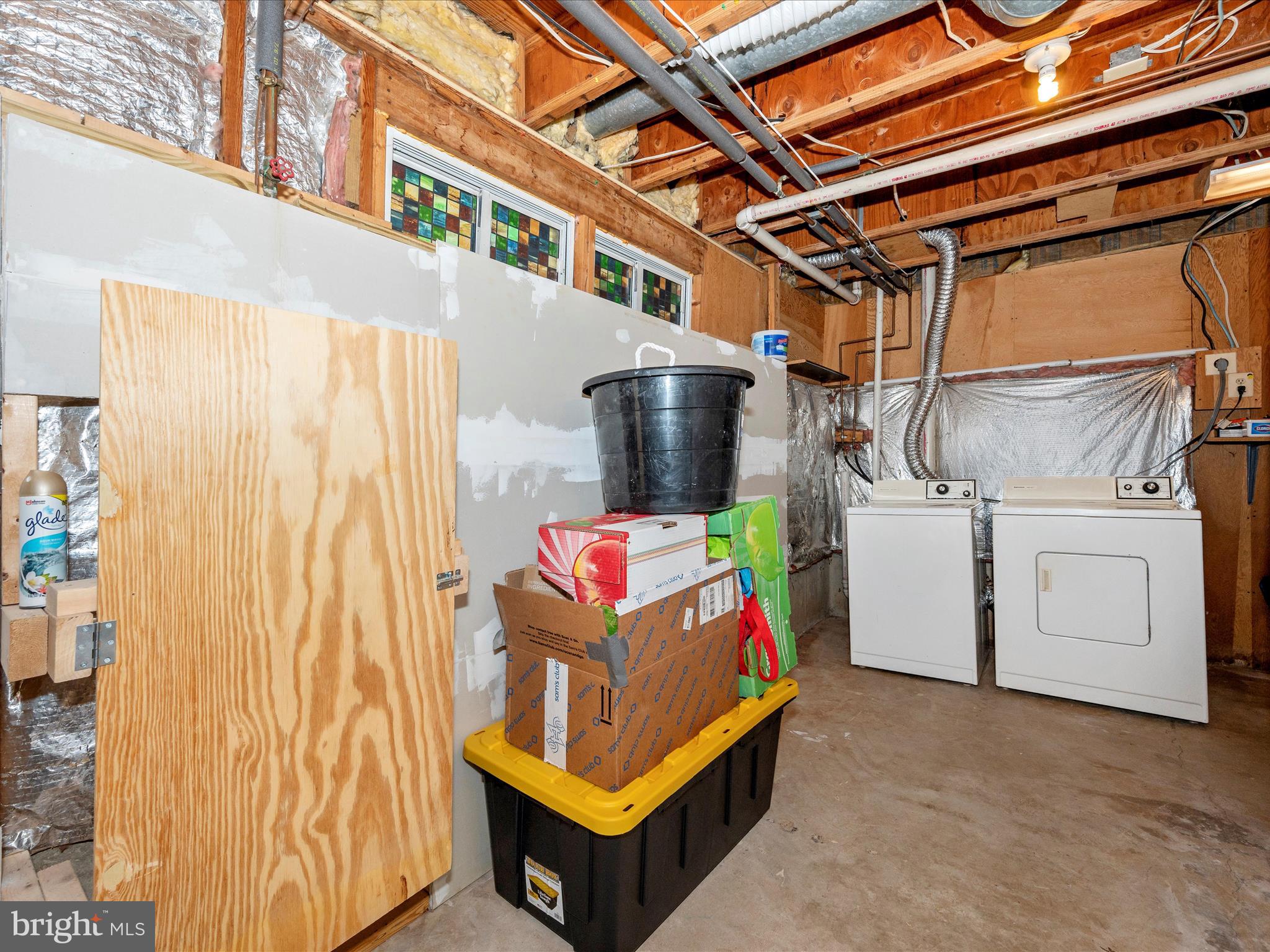 FARMINGDALE - Residential