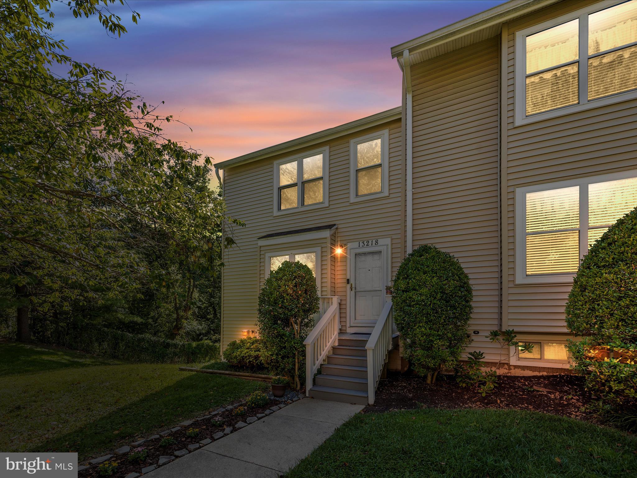 FARMINGDALE - Residential