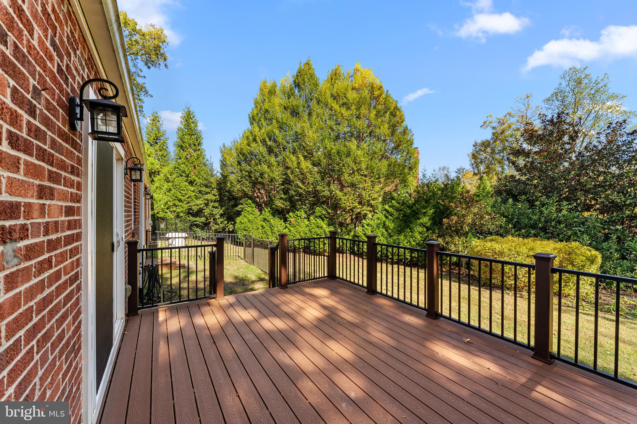 BURNING TREE VALLEY - Residential Lease