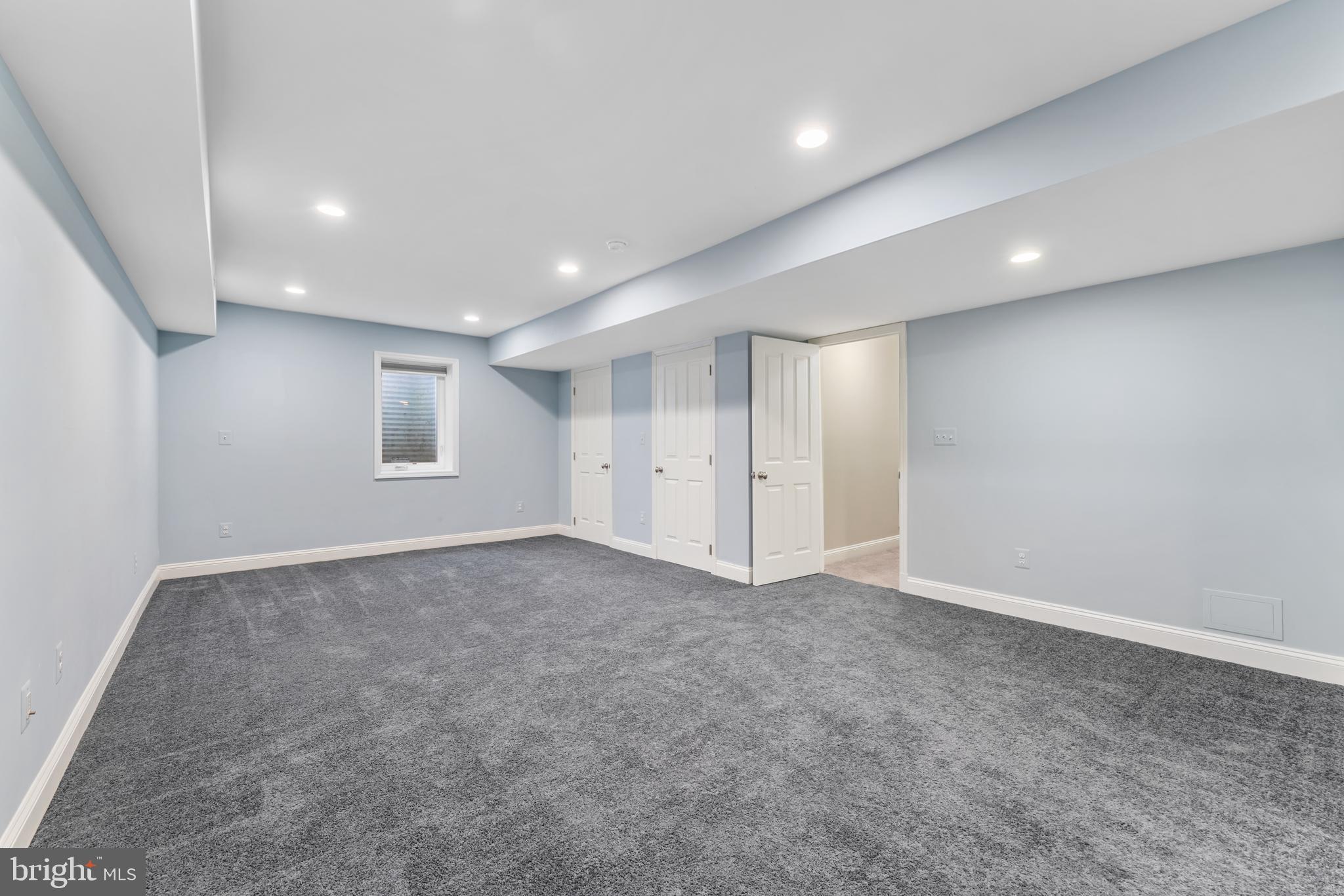 BURNING TREE VALLEY - Residential Lease