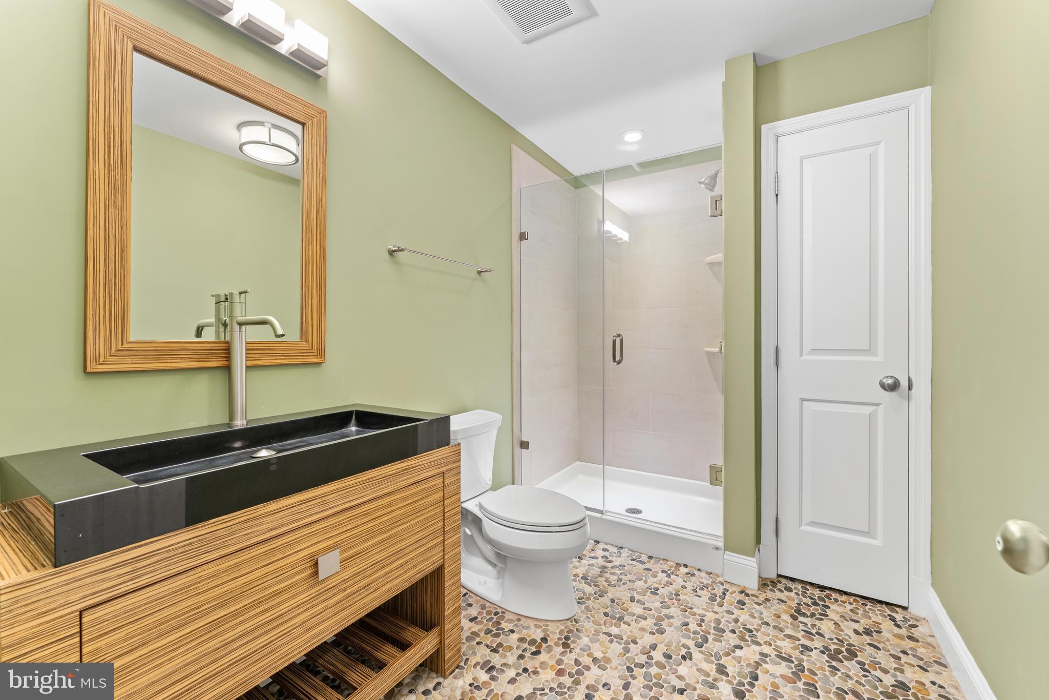 BURNING TREE VALLEY - Residential Lease