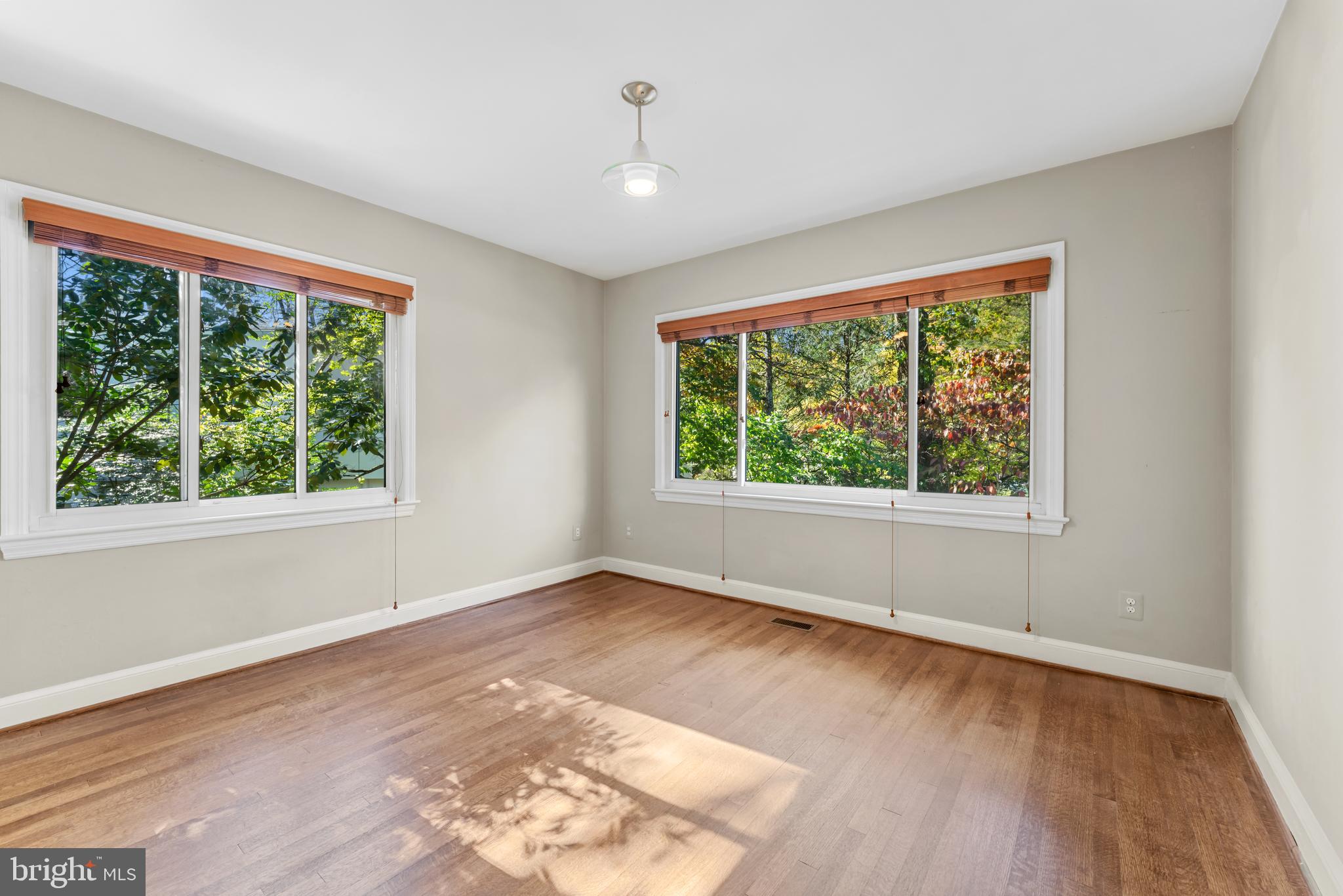 BURNING TREE VALLEY - Residential Lease