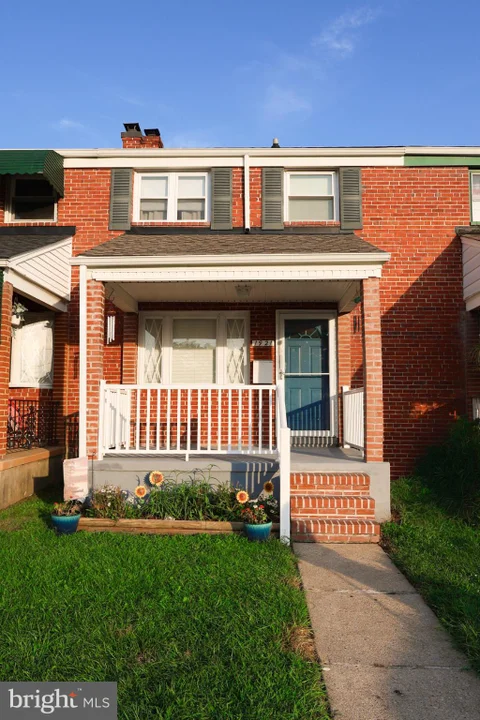MLS: MDBC2175260