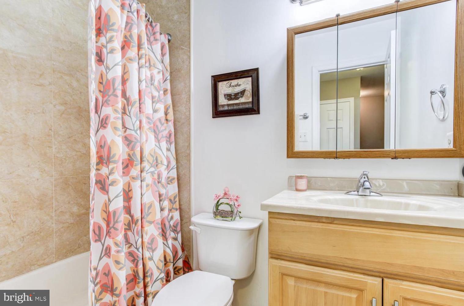 ROLLING ACRES - Residential Lease