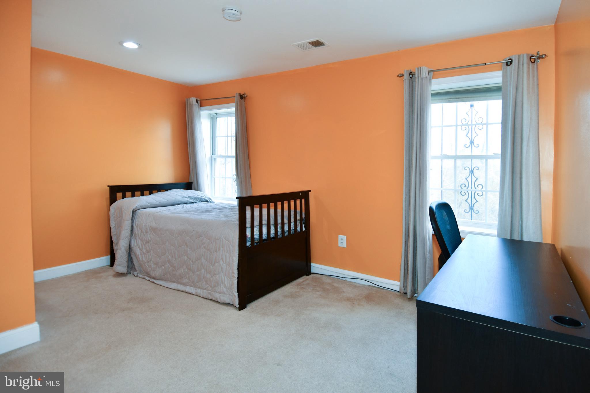 FAIRLAND FARMS - Residential