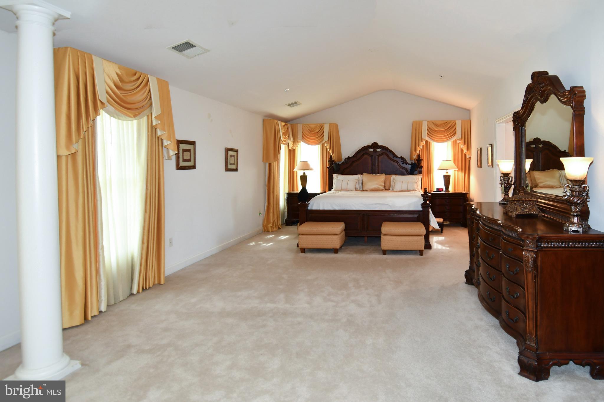 FAIRLAND FARMS - Residential