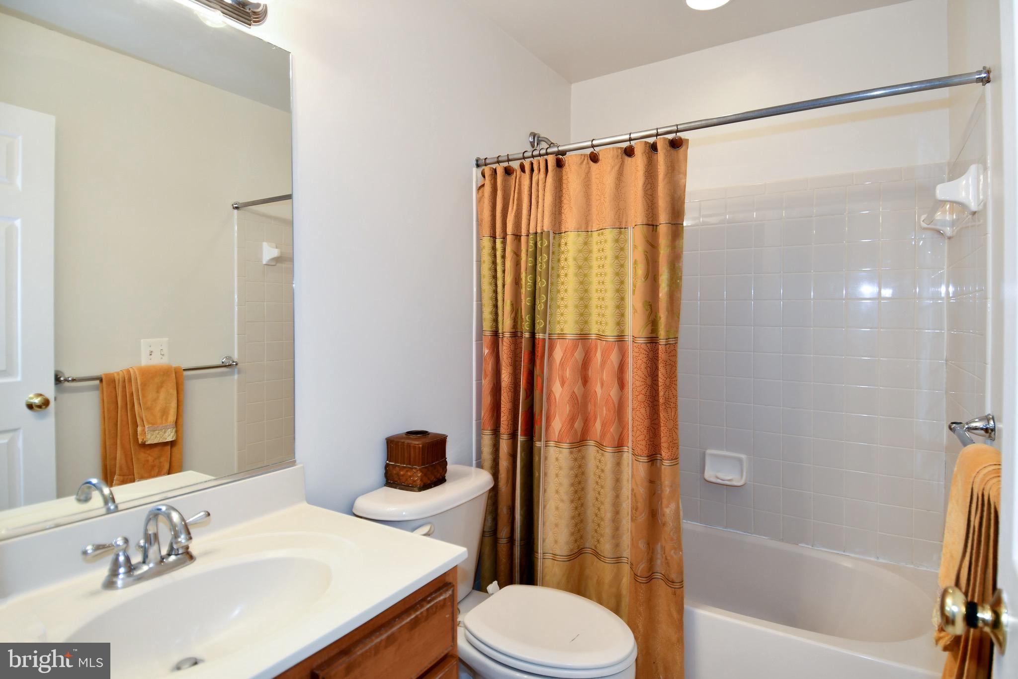 FAIRLAND FARMS - Residential