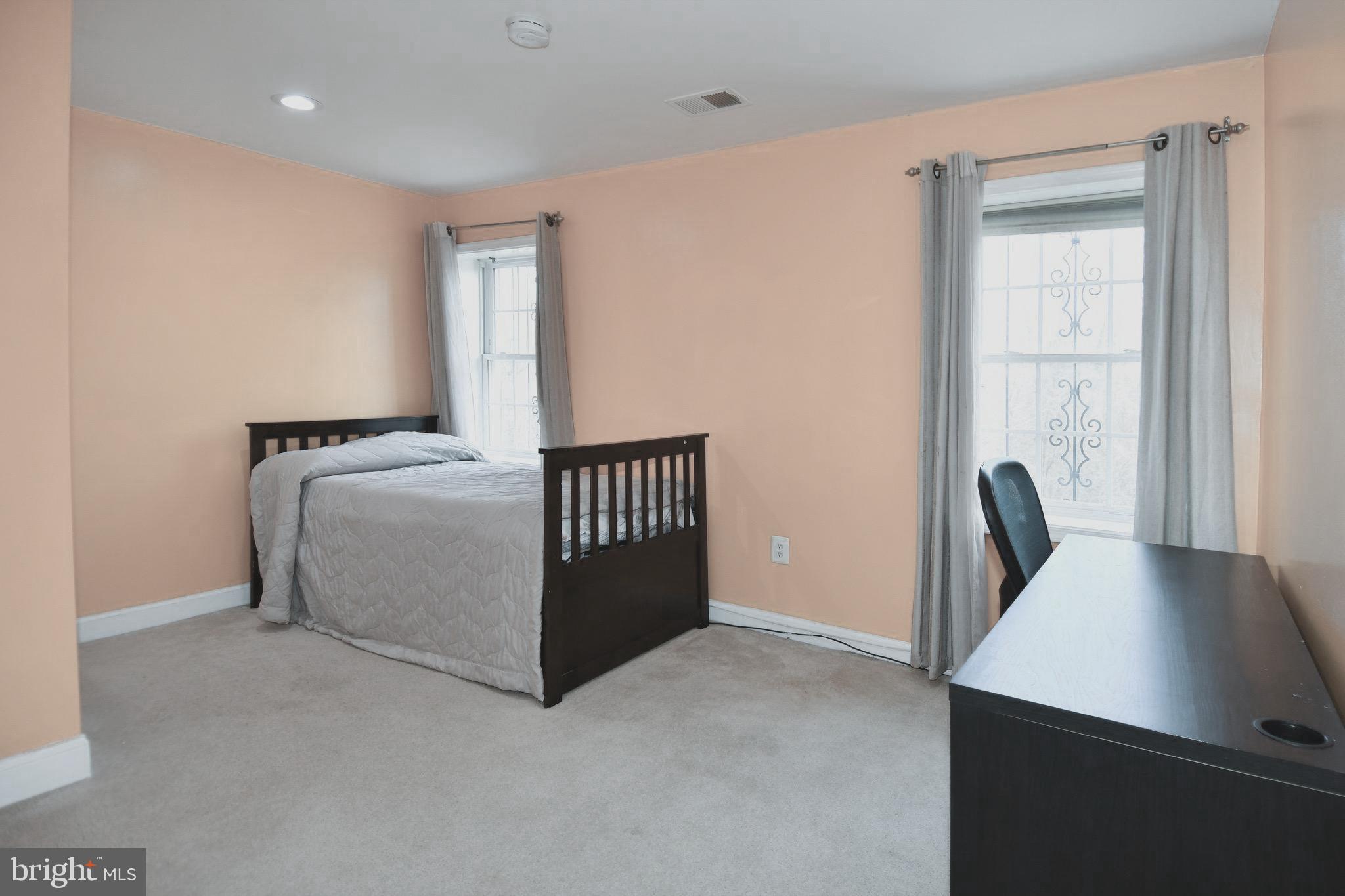 FAIRLAND FARMS - Residential