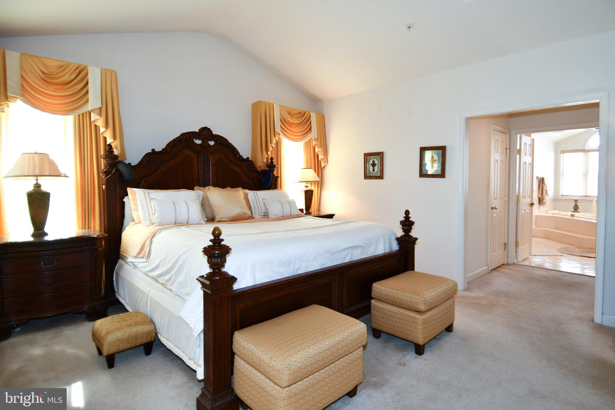 FAIRLAND FARMS - Residential