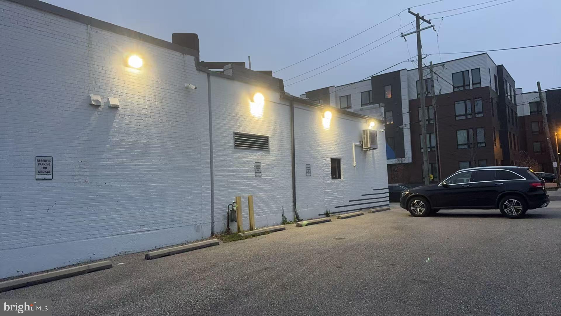 1730 HAMLIN STREET NE