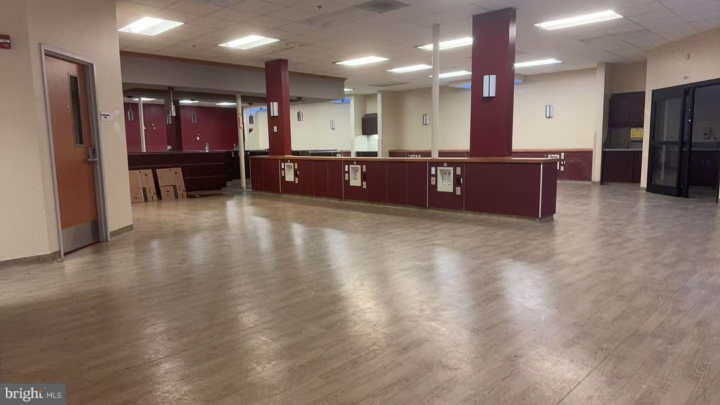 1730 HAMLIN STREET NE