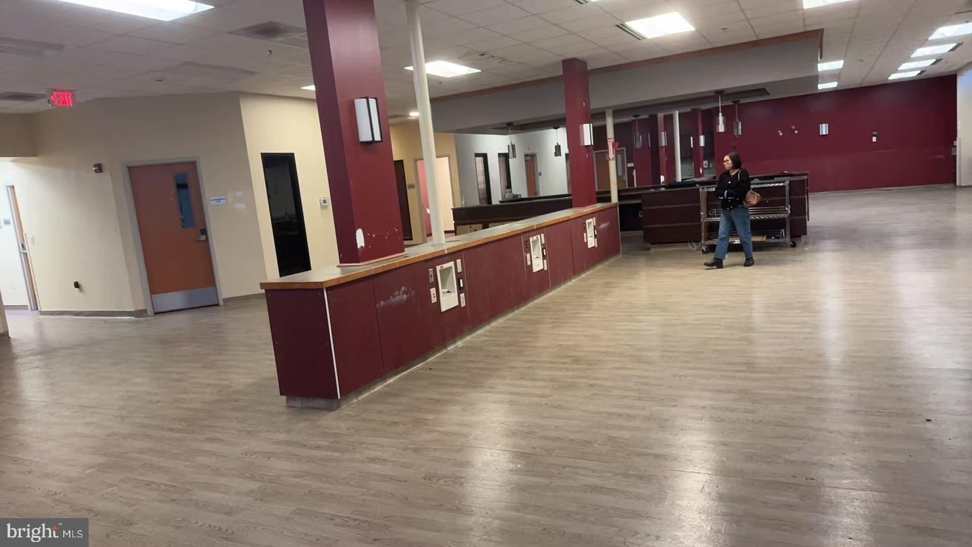 1730 HAMLIN STREET NE