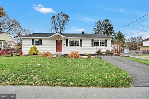 Photo of 5 South Avenue, LANDISVILLE, PA 17538 (MLS # PALA2079726)