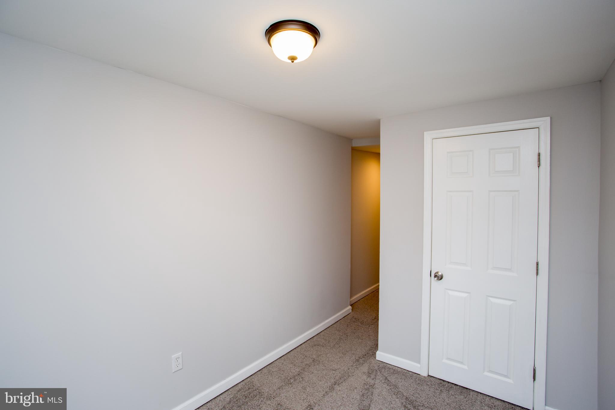 MANTUA - Residential