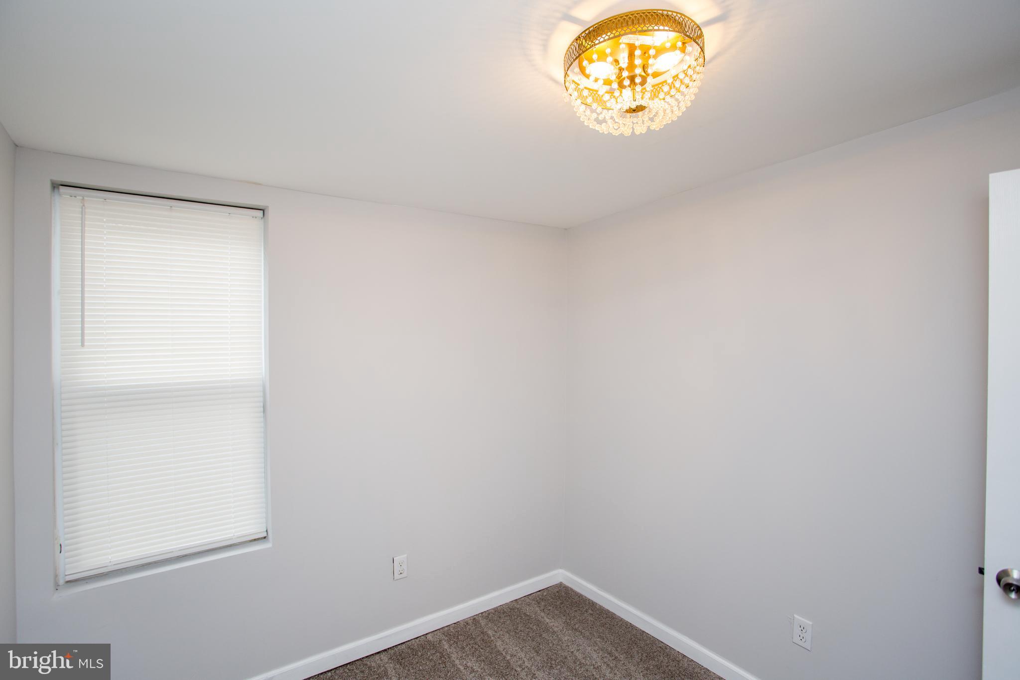 MANTUA - Residential