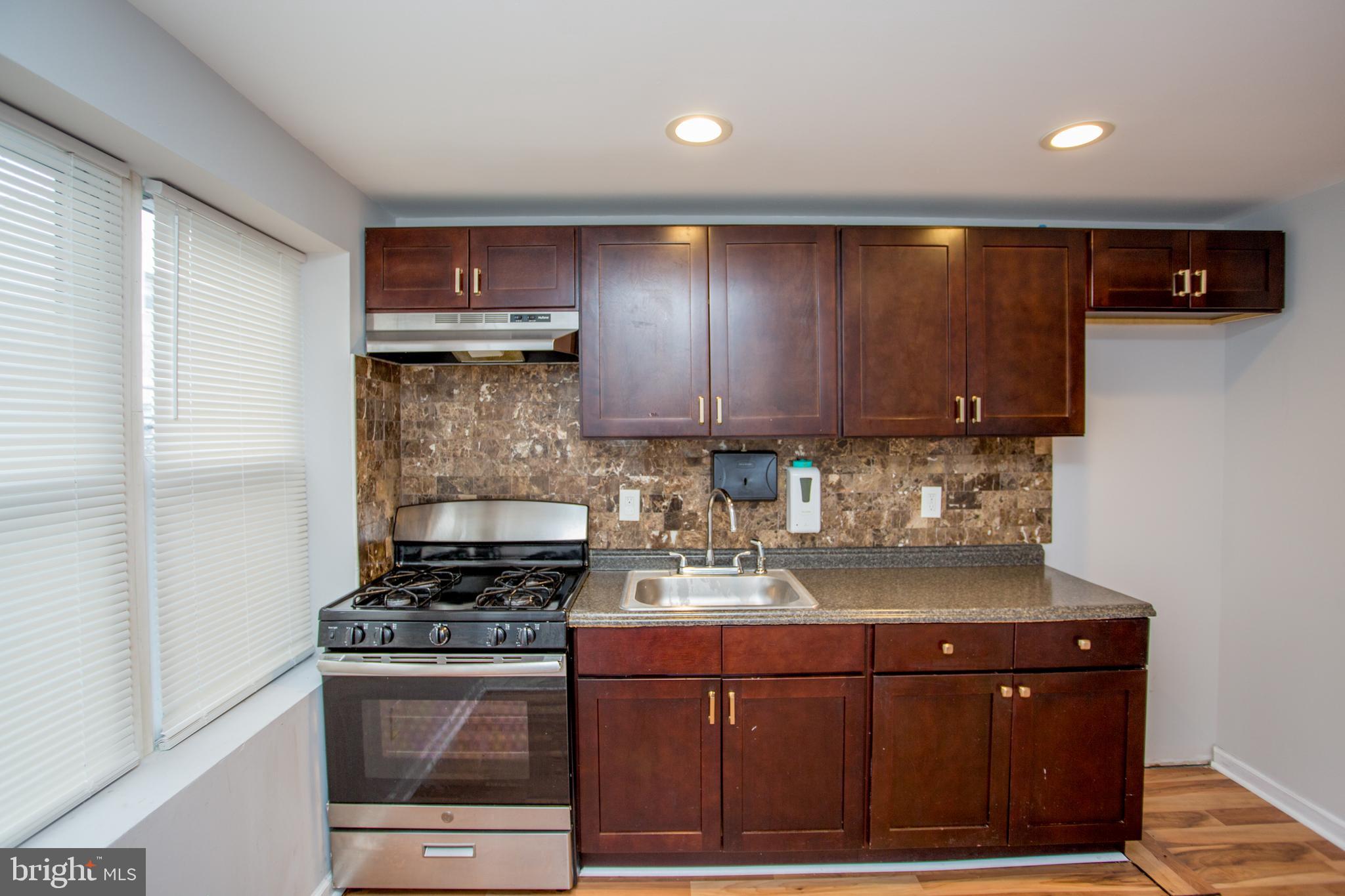 MANTUA - Residential