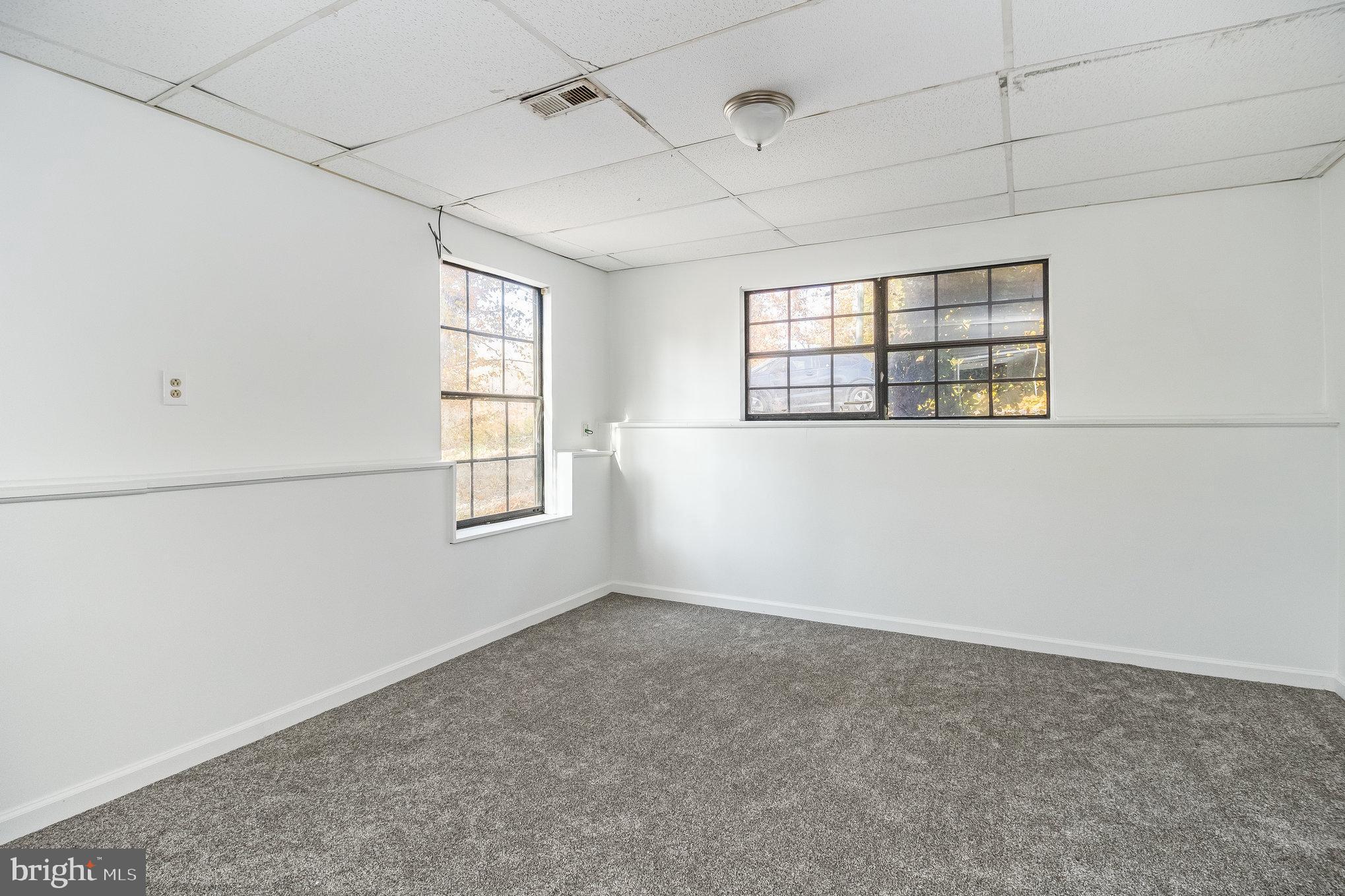 LONG BRANCH - Residential