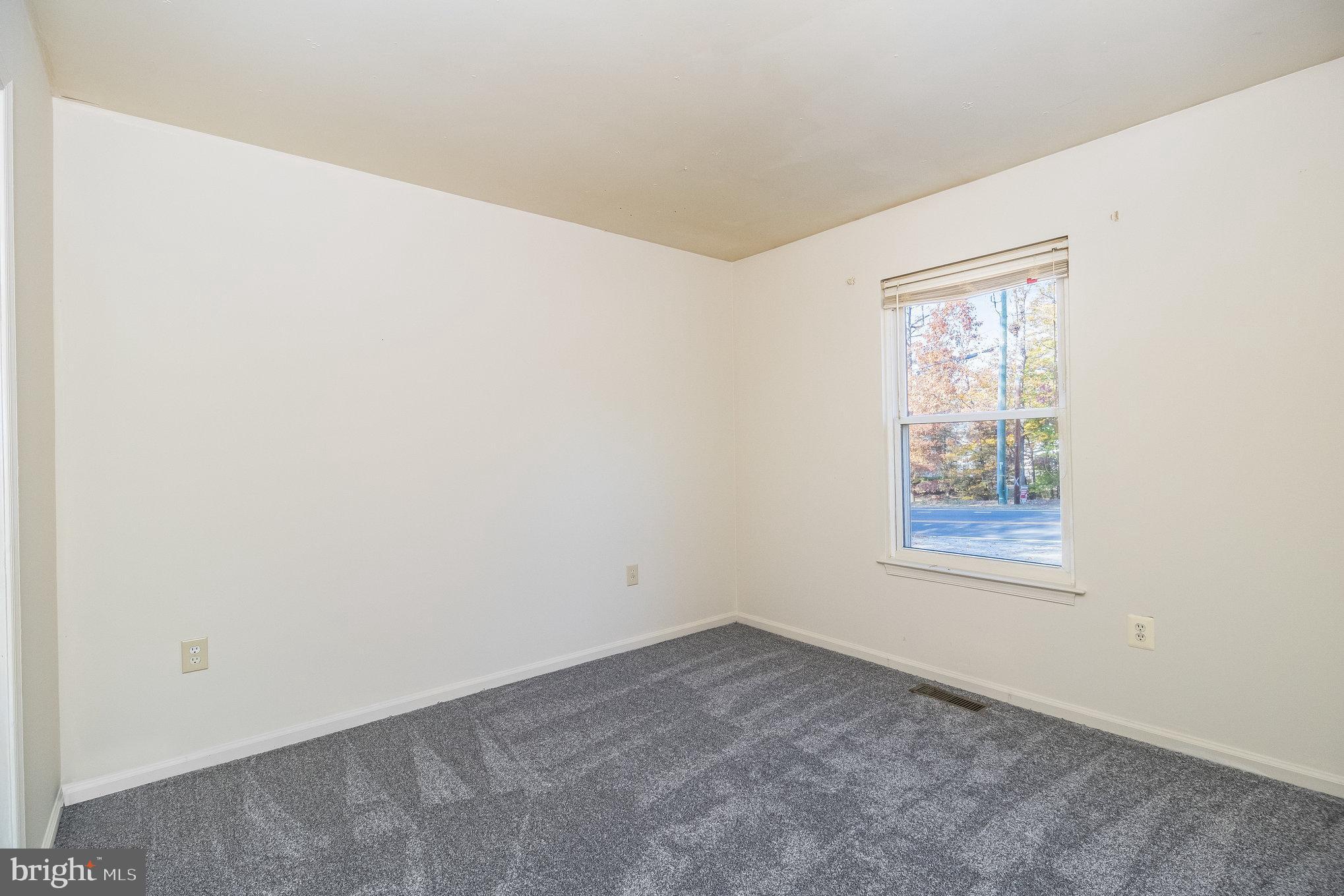 LONG BRANCH - Residential