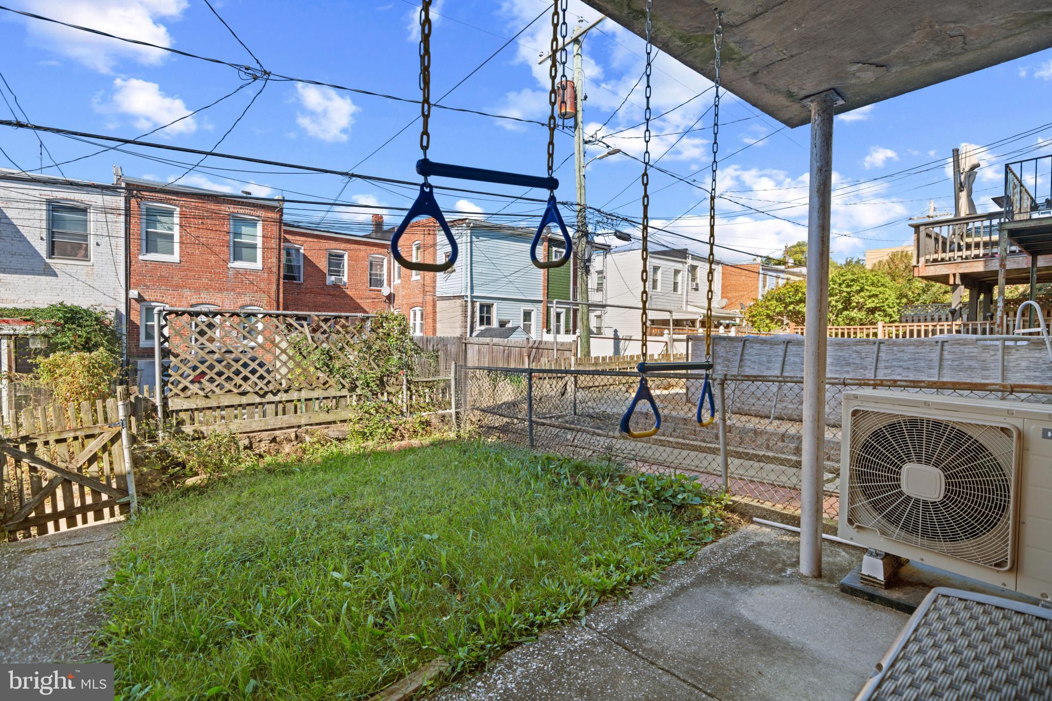 HAMPDEN HISTORIC DISTRICT - Residential Lease