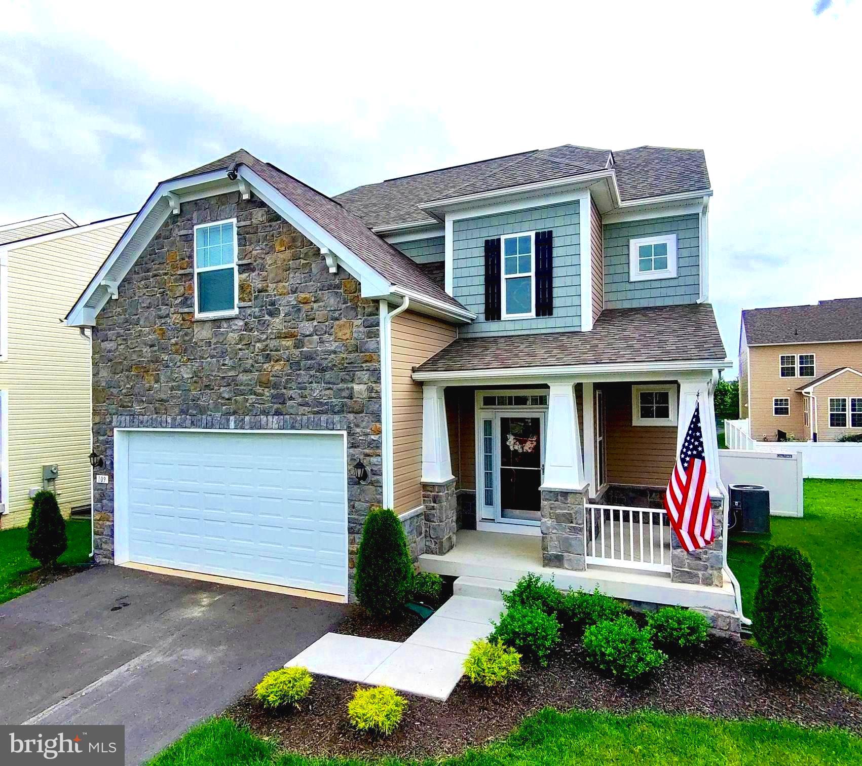 MARTINSBURG STATION GLEN - Residential