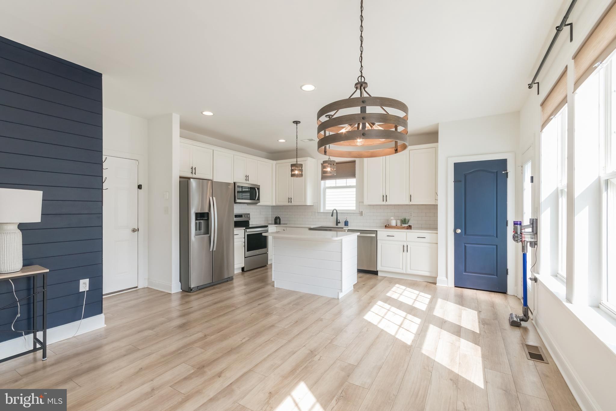 MARTINSBURG STATION GLEN - Residential