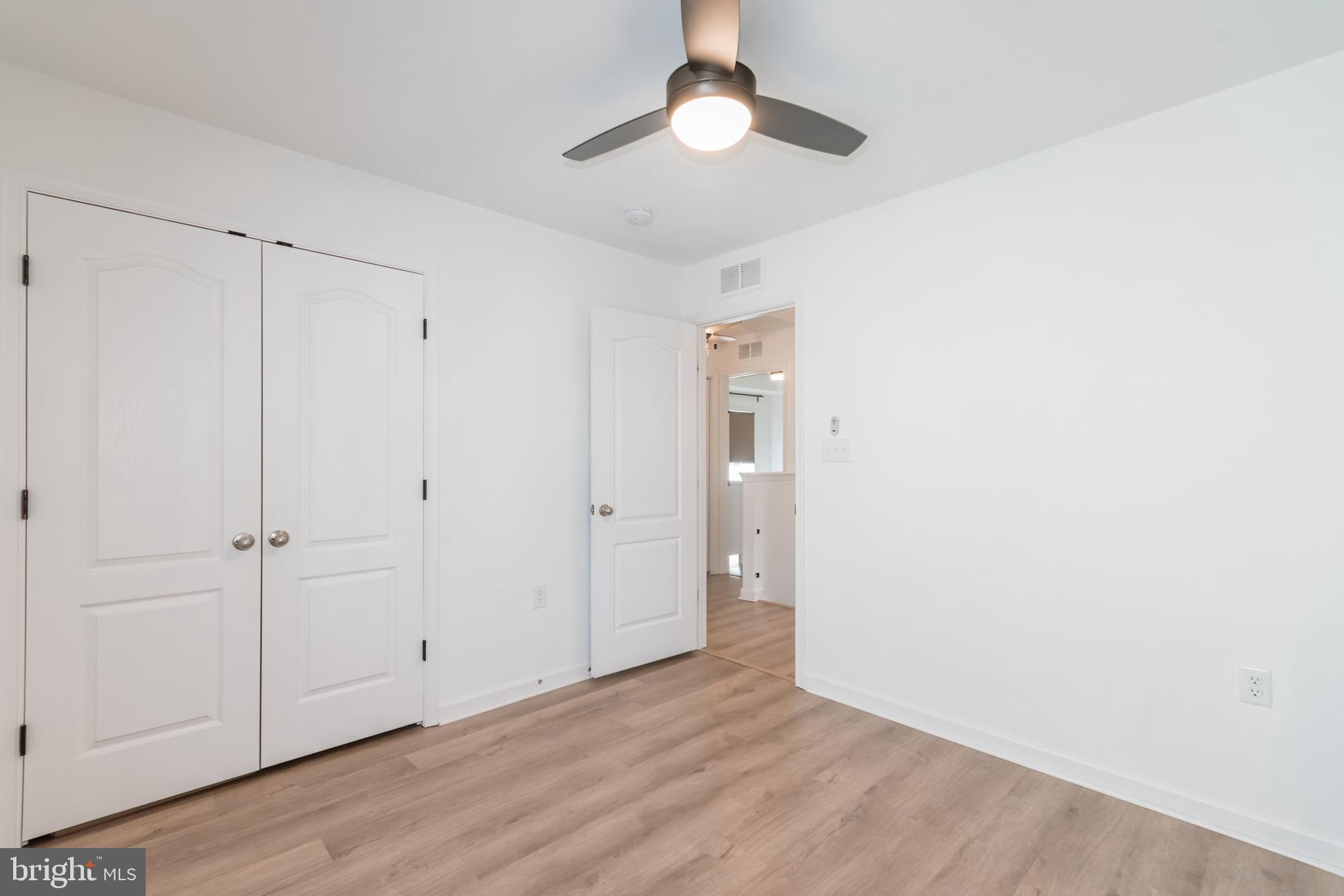 MARTINSBURG STATION GLEN - Residential