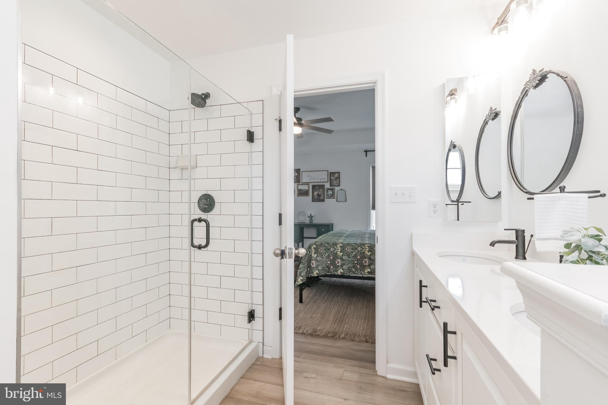 MARTINSBURG STATION GLEN - Residential