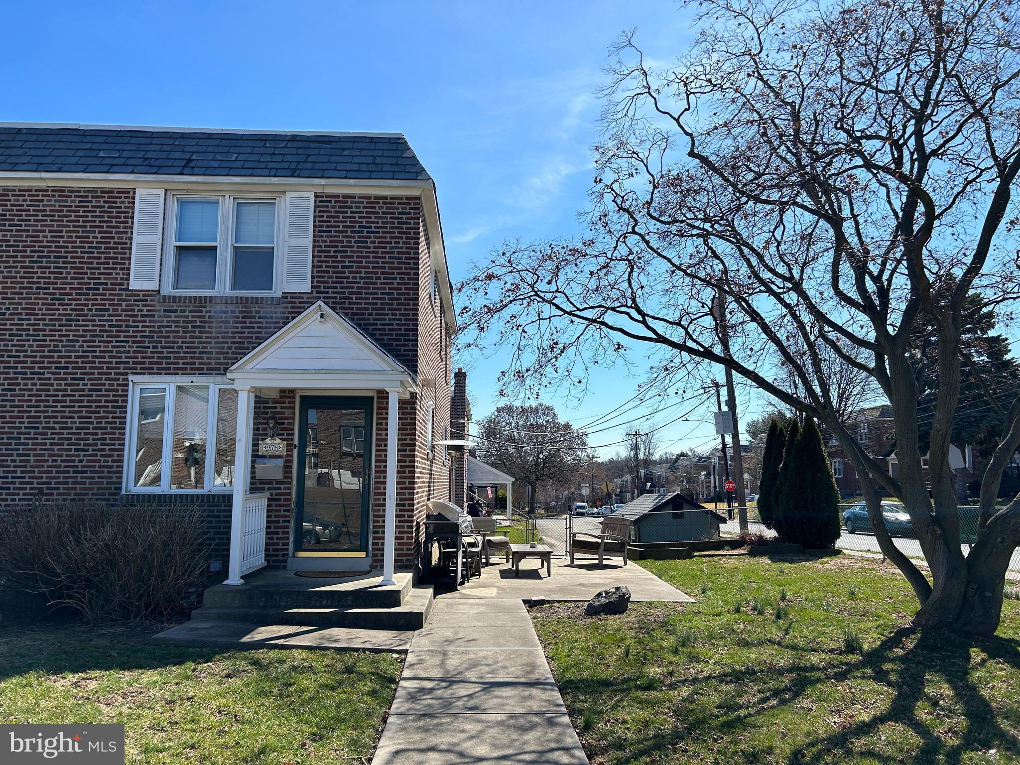 DREXEL GARDENS - Residential Lease