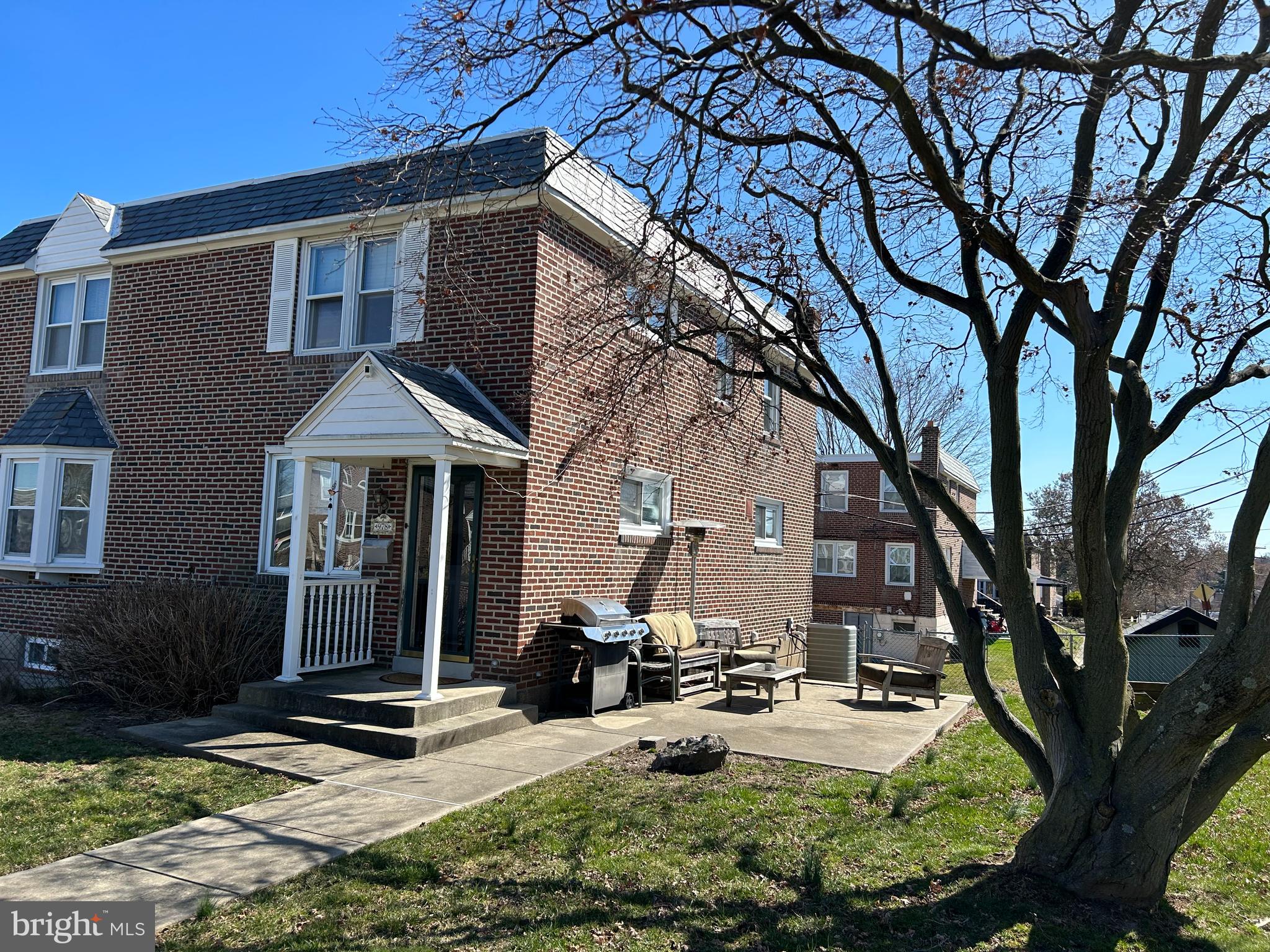 DREXEL GARDENS - Residential Lease