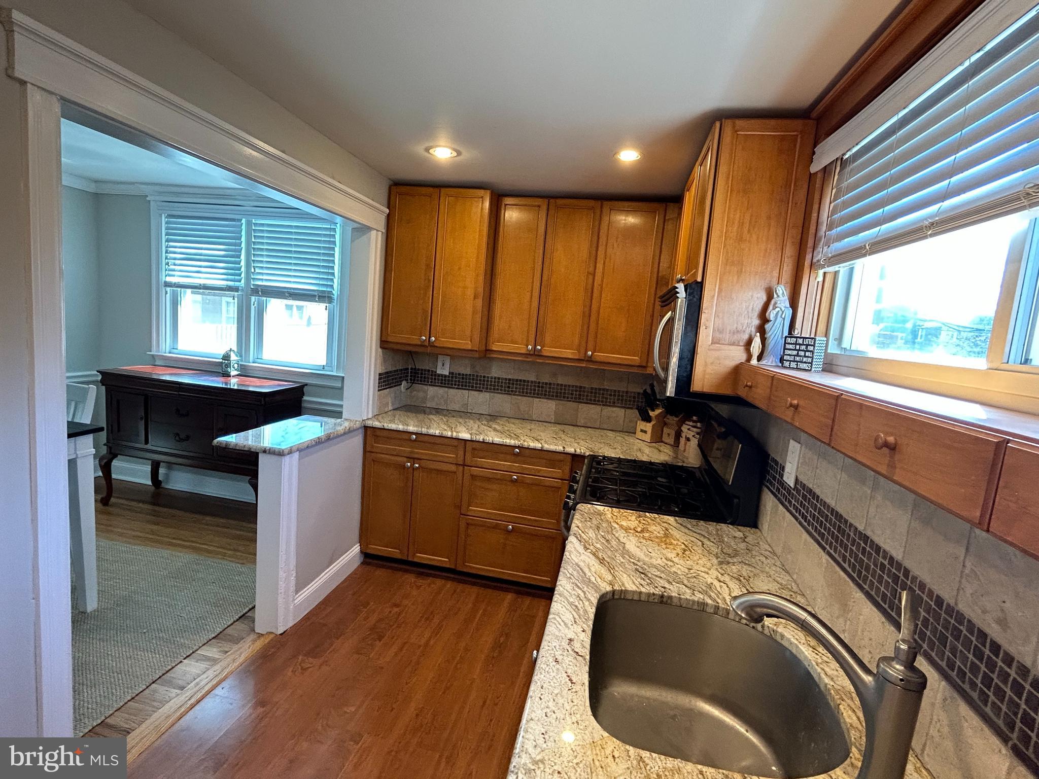 DREXEL GARDENS - Residential Lease