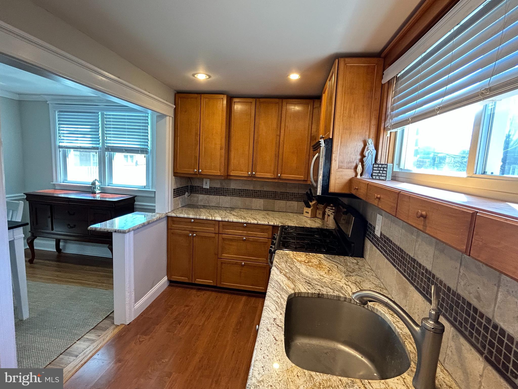 DREXEL GARDENS - Residential Lease