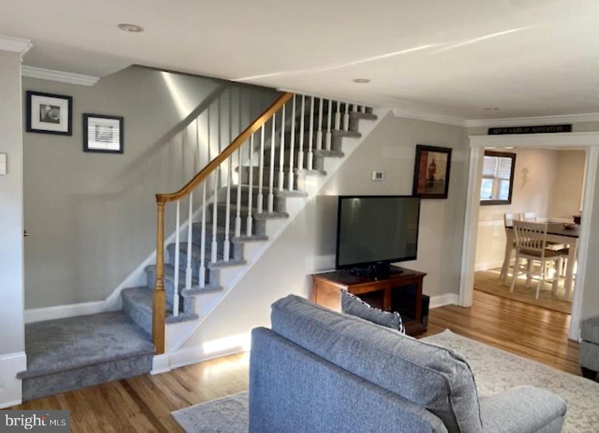 DREXEL GARDENS - Residential Lease