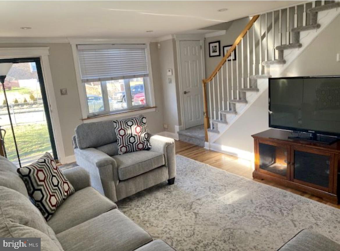 DREXEL GARDENS - Residential Lease