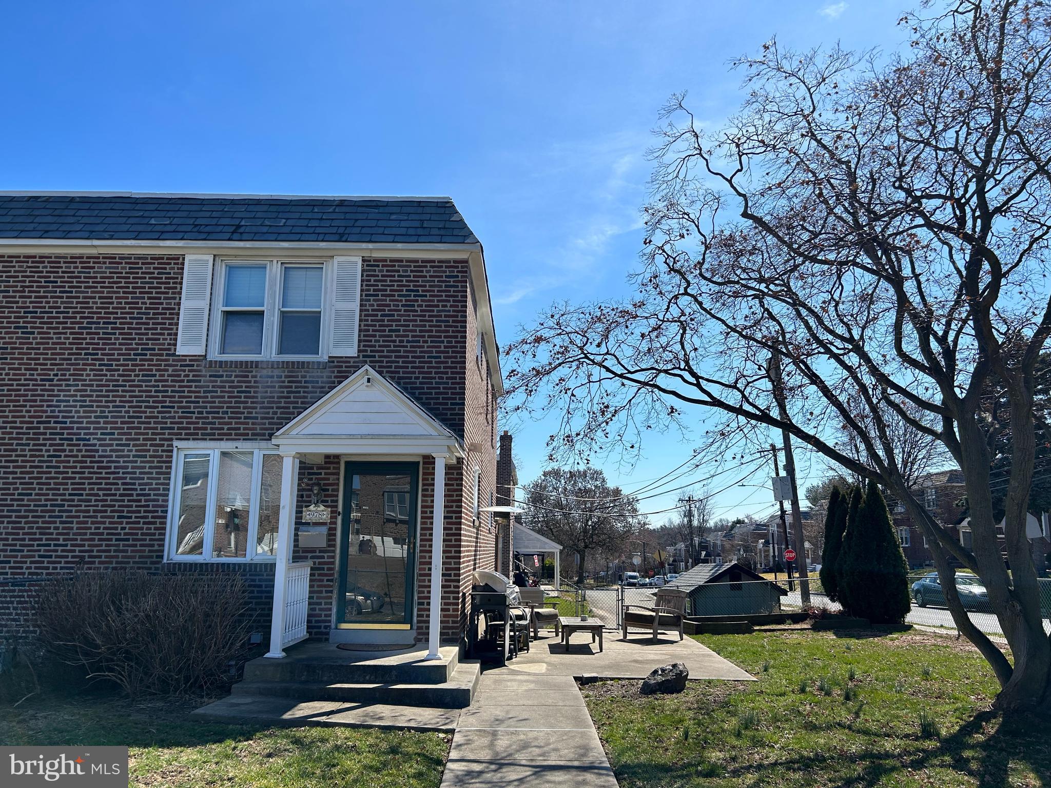 DREXEL GARDENS - Residential Lease